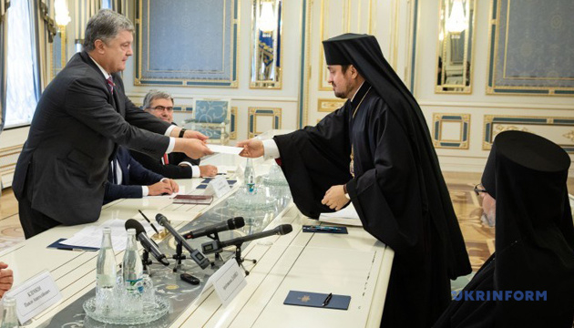 Порошенко встретился с экзархами Вселенского патриархата и прокомментировал разрыв РПЦ отношений с Константинополем