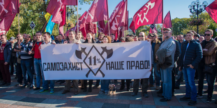 Сегодня в Киеве прошел марш за легализацию оружия в Украине