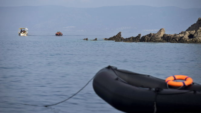 У берегов Турции перевернулась лодка с мигрантами, есть погибшие