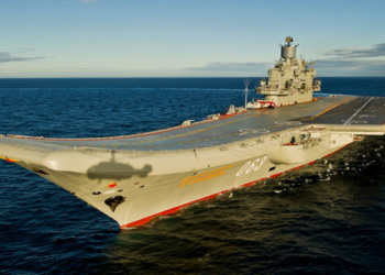 В России затонул док авианосца Адмирал Кузнецов, есть пострадавшие