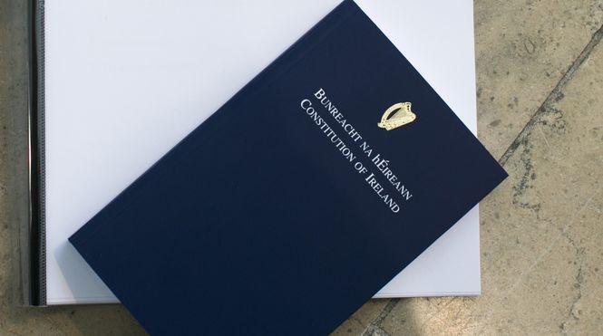 Ирландия решила исключить статью о богохульстве из Конституции