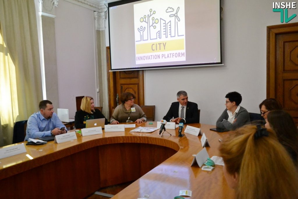 В Николаеве презентовали «Платформу городских инноваций», а мэр рассказал о проблемах, которые все время возвращают город на землю 1