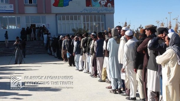 В Афганистане в день выборов от взрывов погибли 15 человек, более 110 пострадали