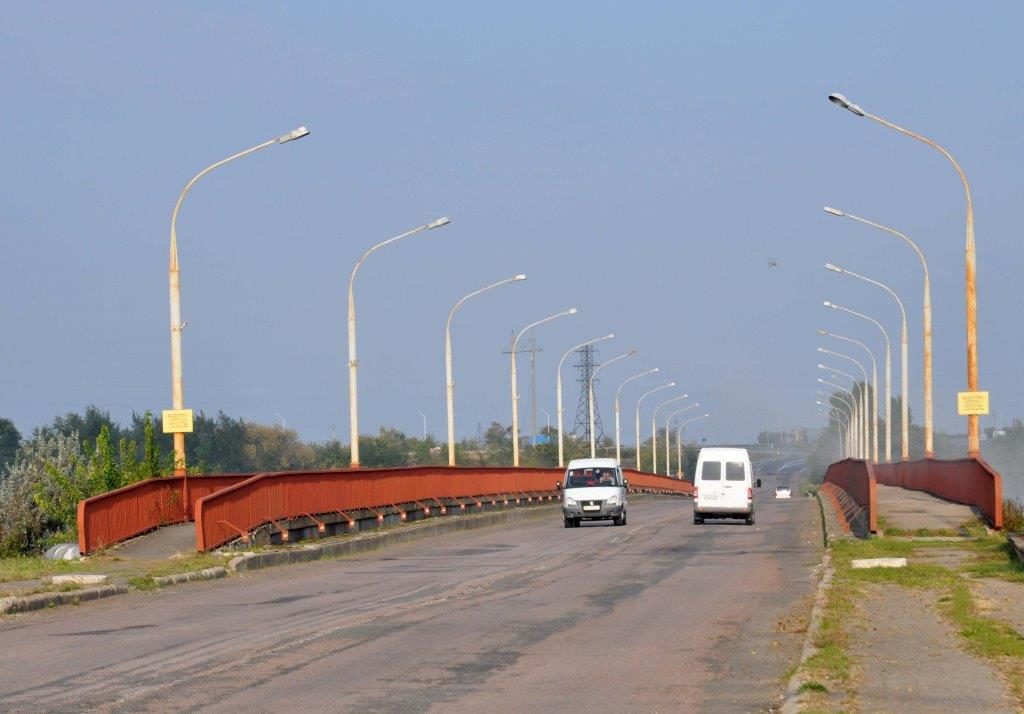 В Николаевской области начались работы по реконструкции наружного освещения на мосту через Ташлык 1
