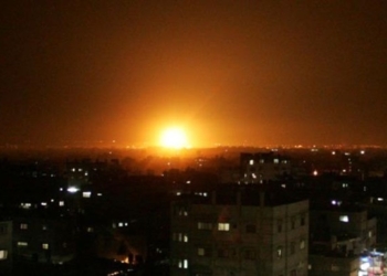 В ответ на ракетные удары авиация Израиля атаковала 80 объектов в секторе Газа