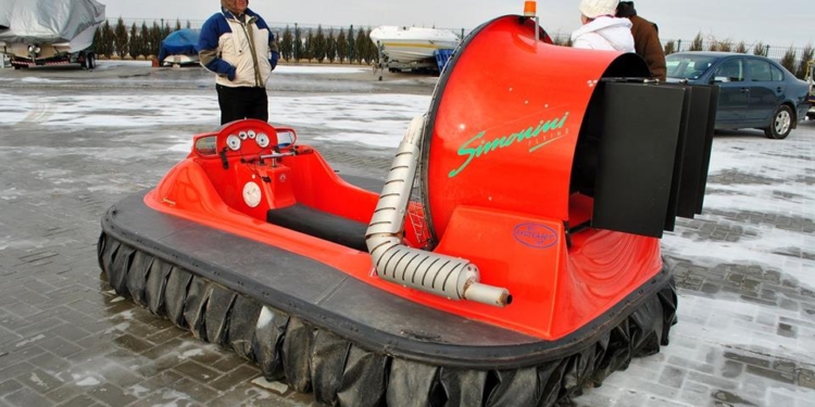 Николаевская компания “Артель ЛТД” поставит местным спасателям катер на воздушной подушке