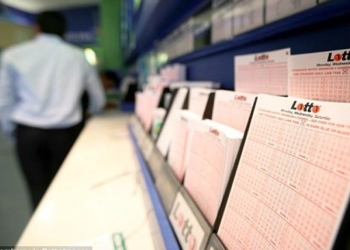 Супруги выбросили выигрышный лотерейный билет на $800 тысяч