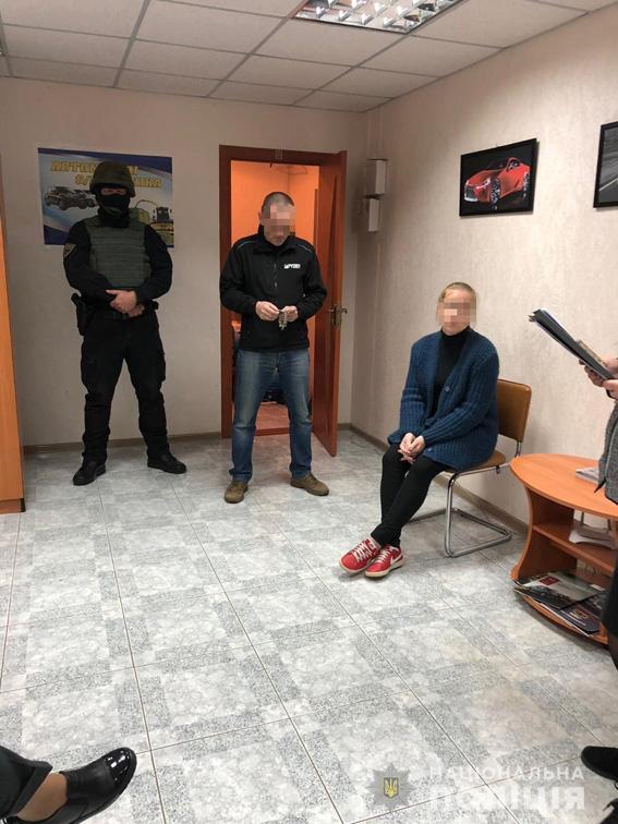 Афера! Николаевские правоохранители задержали банду автопродавцов-мошенников - граждане отдали им более 4 млн.грн. 13