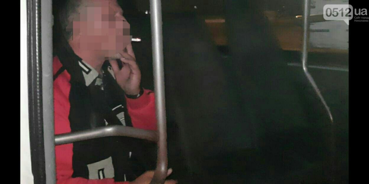 Пьяный водитель вез полную маршрутку пассажиров в Николаеве