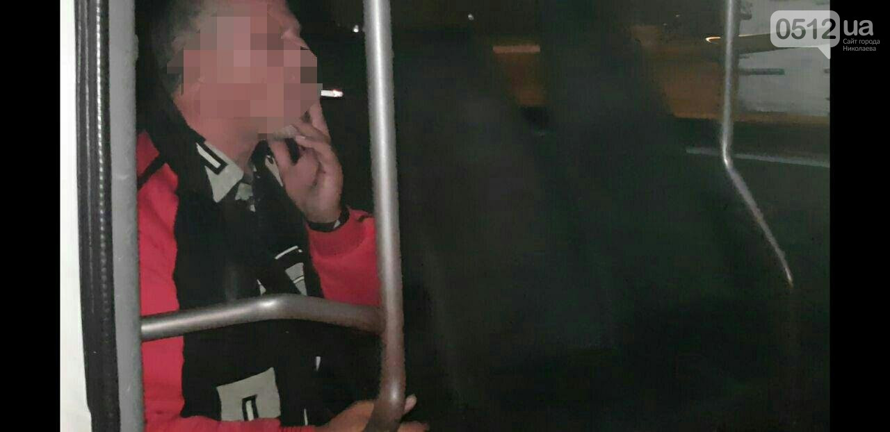 Пьяный водитель вез полную маршрутку пассажиров в Николаеве