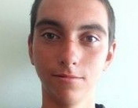 На Николаевщине ищут парня, который ушел из дома еще в августе