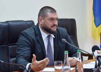 Должны  охватить семейными формами воспитания как можно больше детей, – Алексей Савченко