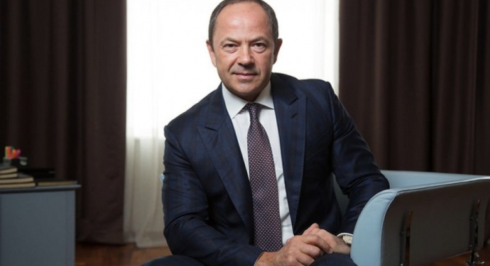 Похоже на конвертцентр. Через банк Тигипко обналичили почти 4 миллиарда – НБУ