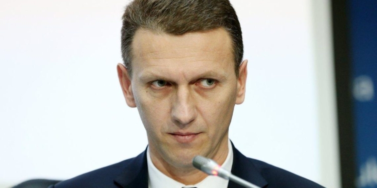 “Хорошее” начало. НАПК не верит декларации директор Госбюро расследований