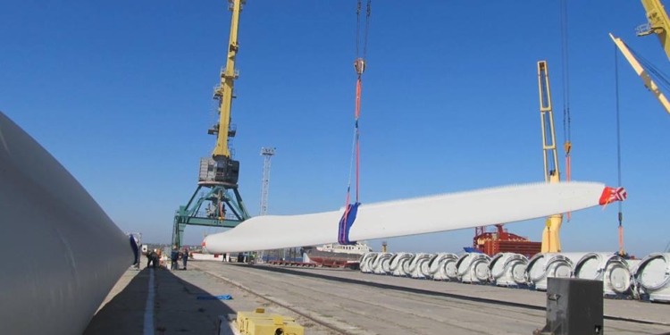 Николаевская таможня оформила первую партию лопастей и крупногабаритного оборудования для норвежской ВЭС