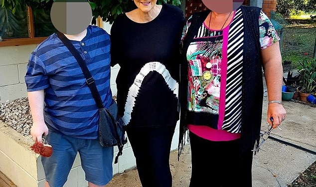 Пожилая австралийка обокрала клиентов, чтоб сделать себе подтяжку лица