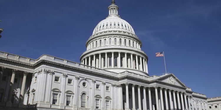 Спецслужбы США: РФ, Иран и Китай стремятся повлиять на выборы в Конгресс