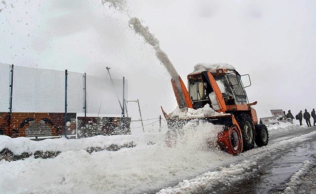 В Индии выпал снег впервые за 10 лет 5