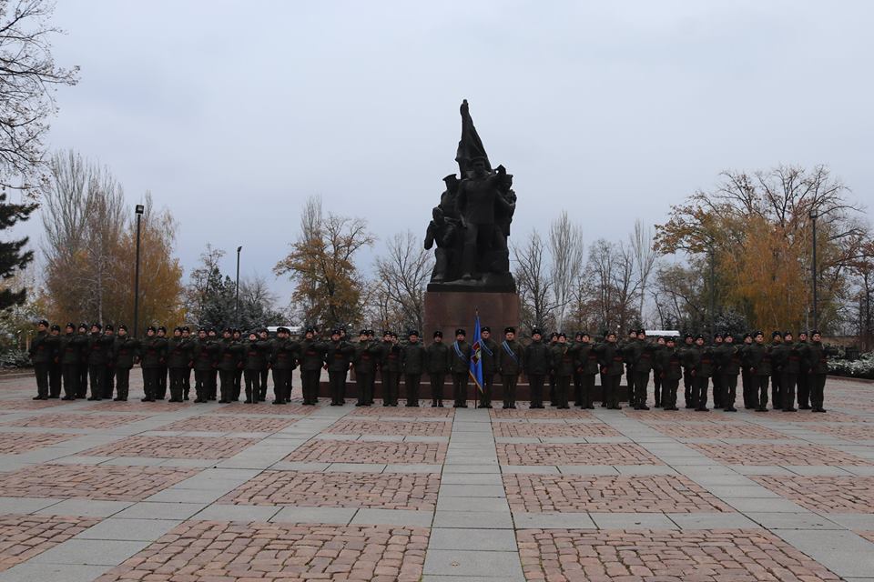 В Николаевском полку Нацгвардии на верность украинскому народу присягнули молодые бойцы 3
