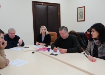 Депутаты дали 2 недели управлению транспорта на предварительное распределение покупаемых Николаевом в лизинг 23 МАЗов по маршрутам