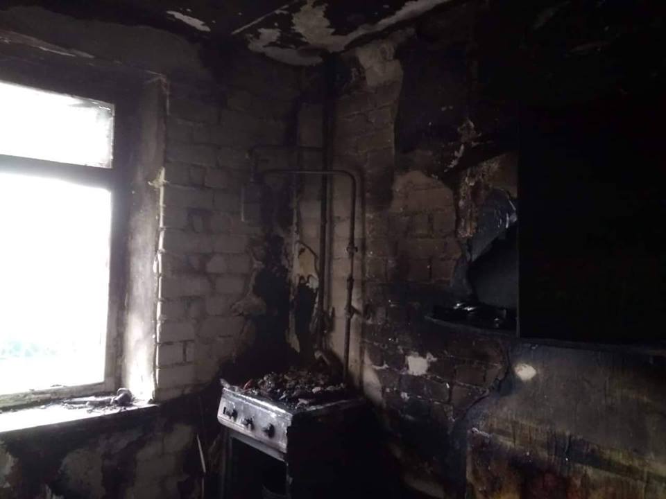 В Николаеве на пожаре погибла женщина – к возгоранию привела оставленная без присмотра свеча 1
