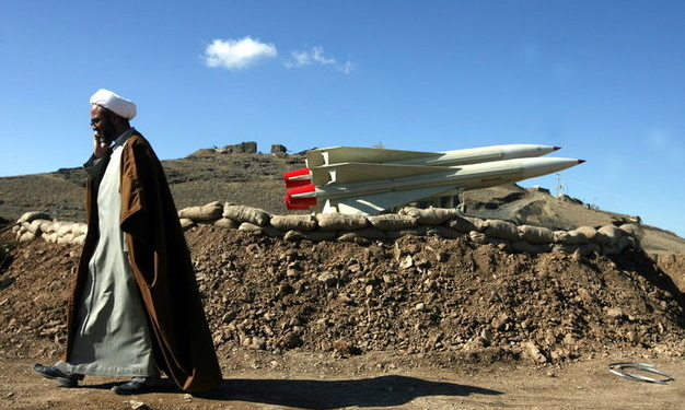 Иран пригрозил ракетным ударом по силам США