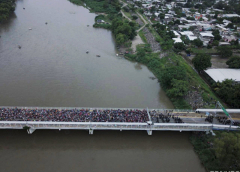 Трамп: Военные не будут стрелять по каравану мигрантов