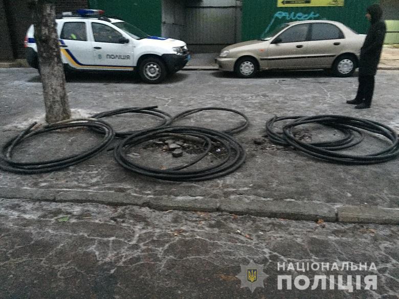 В Киеве злоумышленники похитили кабель правительственной связи 1