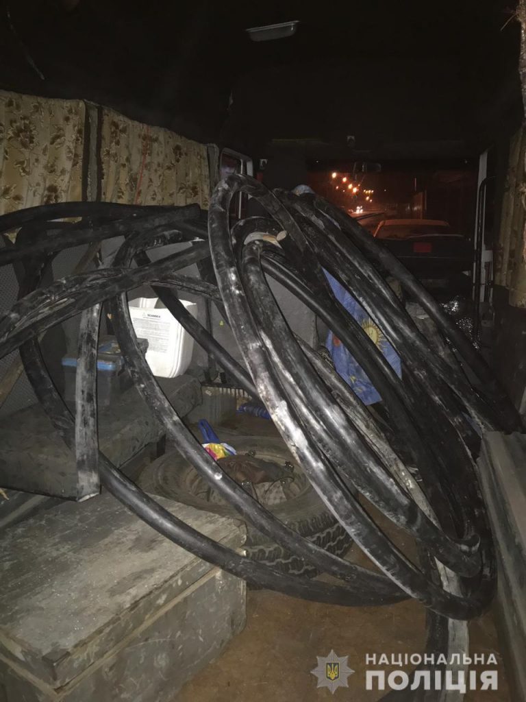 В Киеве злоумышленники похитили кабель правительственной связи 7