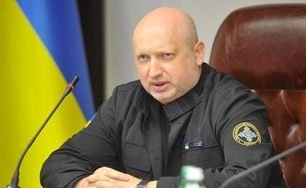 Турчинов рассказал, как повлияет военное положение на выборы-2019