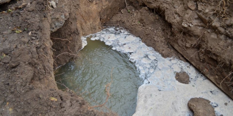 В Николаеве – крупная авария на водоводе Ду-200 на пр.Центральном, 171