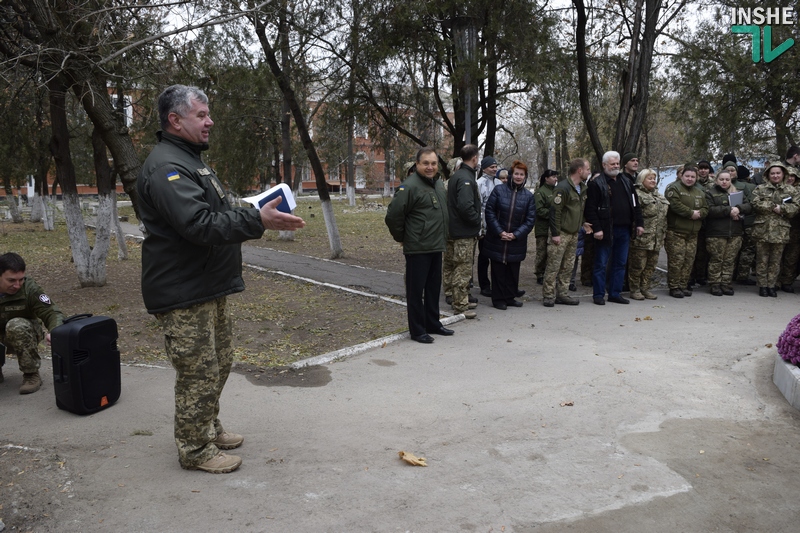 Чтобы бойцам было легче выздоравливать: в Николаевском военном госпитале открыли обновленный фонтан 6