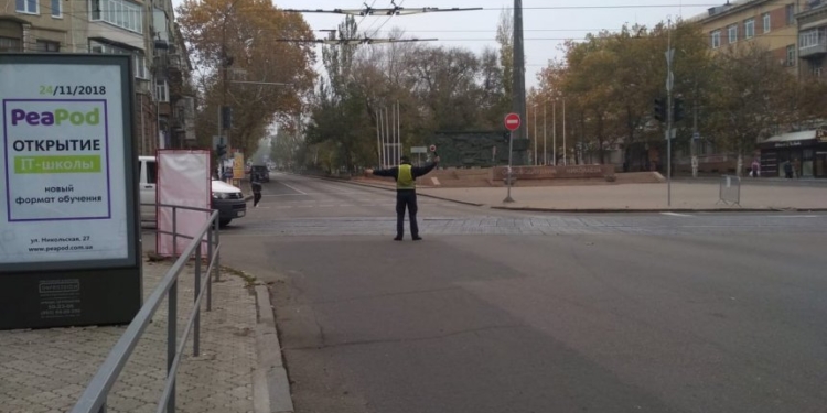 Центральный проспект и улицу Соборную перекрыли — в Николаеве начался Международный забег
