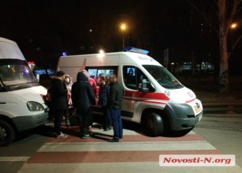 В центре Николаева столкнулись две маршрутки — пострадали 4 человека