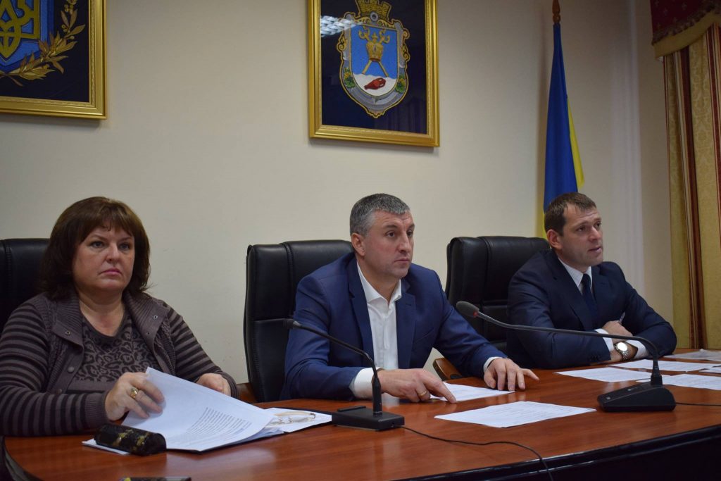 Деятельность незаконных АЗС в Николаевской области будет прекращена - в ОГА прошло совещание 1