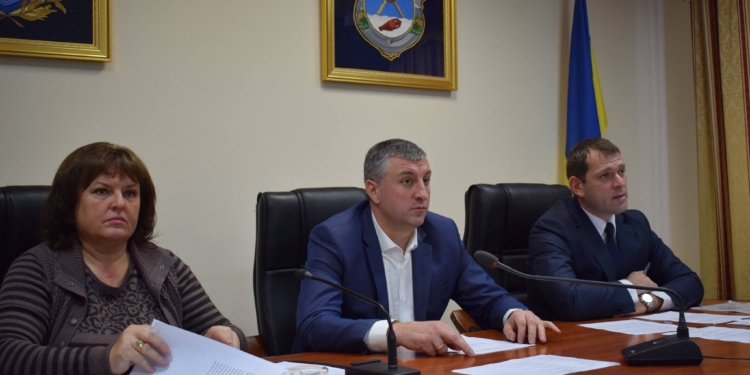 Деятельность незаконных АЗС в Николаевской области будет прекращена – в ОГА прошло совещание