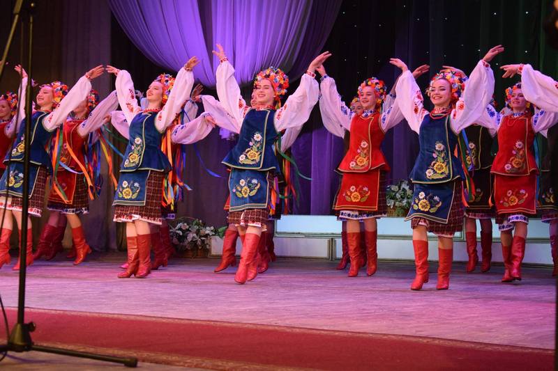 В областном дворце культуры чествовали николаевцев-лауреатов областной премии имени Аркаса 15