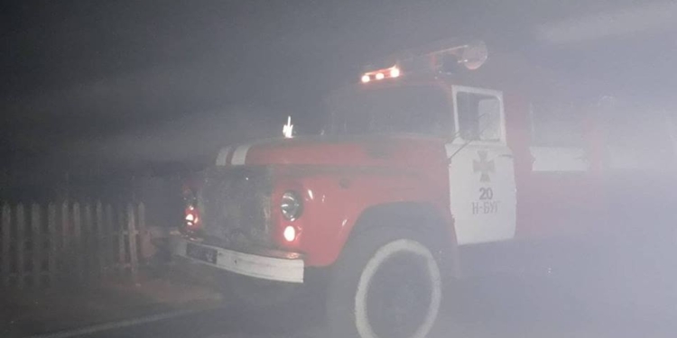 На пожаре в Новобугском районе погибли девочка-инвалид и ее отец