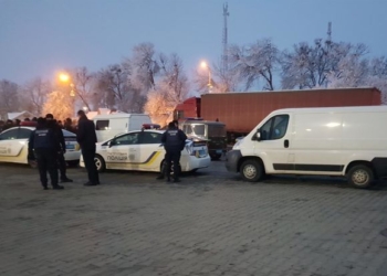 Протест владельцев авто на еврономерах: на границе с Польшей частично разблокировали два пункта пропуска