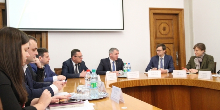 ЕБРР готов дать Николаеву кредит в 10 млн.евро на модернизацию электротранспорта. Задача для власти – успеть подготовить пакет документов до марта 2019-го