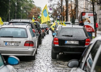 У Авакова не увидели грубых нарушений во время акций “евробляхеров”