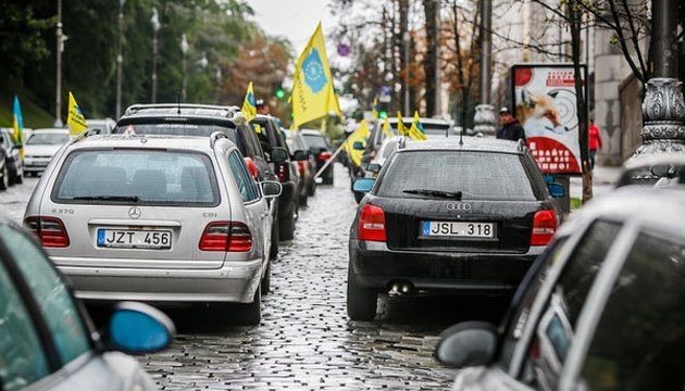У Авакова не увидели грубых нарушений во время акций “евробляхеров”