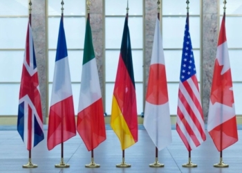 Министры G7 требуют от России освободить украинских моряков