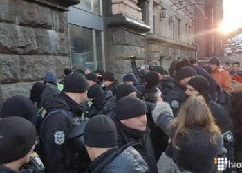 В Киеве правоохранители задержали помощника Надежды Савченко