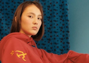 Депутаты Европарламента попросили Amazon изъять из продажи вещи с советской символикой