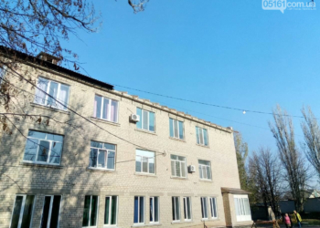 В Первомайске крышу главного корпуса центральной районной больницы отреставрируют за 1,5 миллиона