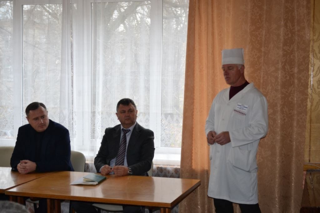 В Николаевском госпитале ветеранов войны обсудили вопрос объединения лабораторий госпиталя и областной больницы 1