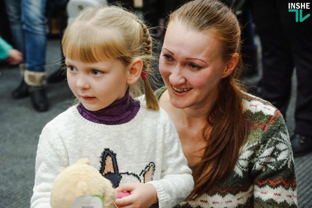 В Николаеве открылась благотворительна выставка «Подари жизнь». Горожане могут помочь детям с пороками сердца 51