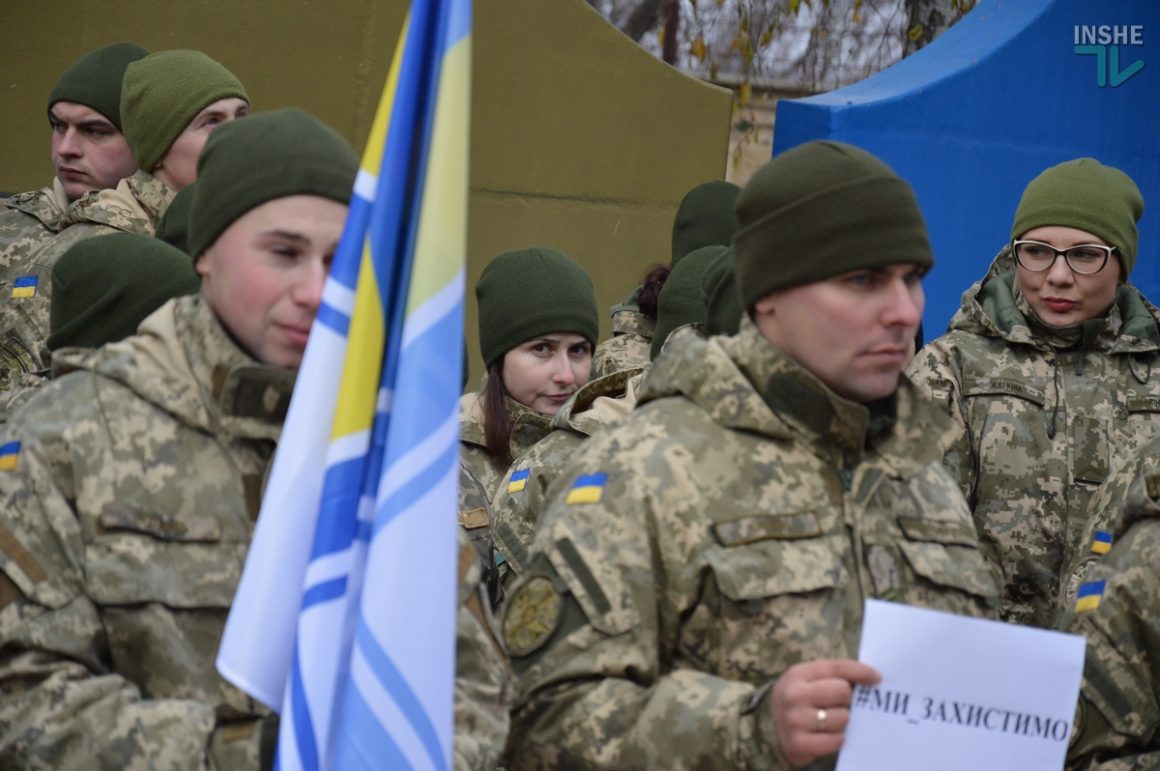 «#Ми_захистимо»: в Николаеве стартовал флеш-моб в поддержку украинских военнопленных 35