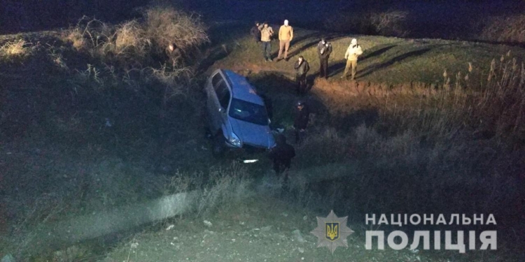 На Николаевщине полиция вместе с фермерами поймали двух воров из Грузии